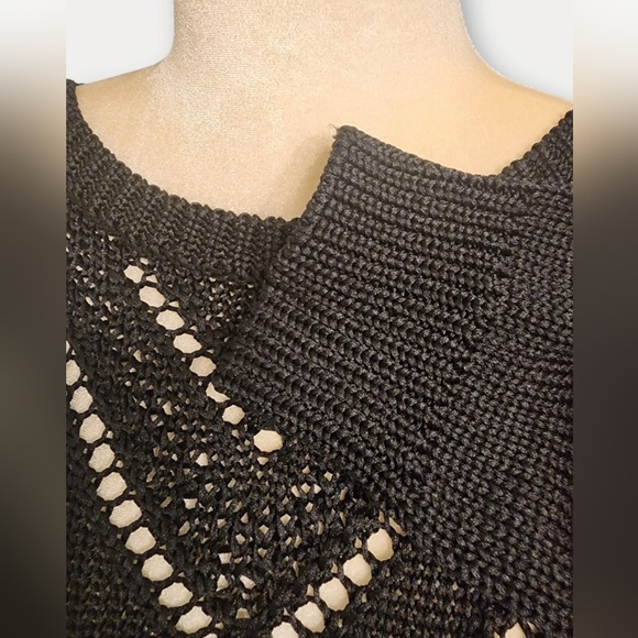 WHBM WHITE HOUSE BLACK MARKET Chunky Open-Knit Pullover Sweater, Large, Black - Picture 10 of 11